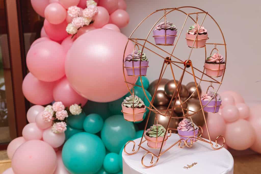 Consejos para decorar la mejor mesa de dulces en tu celebración de